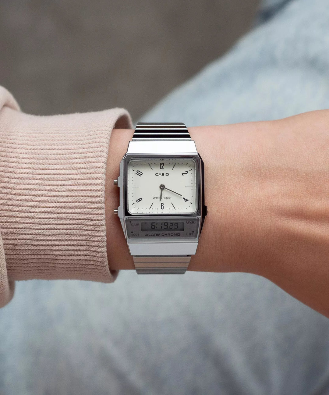 Reloj Casio Vintage AQ-800E-7A2EF Original - Diseño Retro 32mm - Casio en Perú | Jherr Jewelry