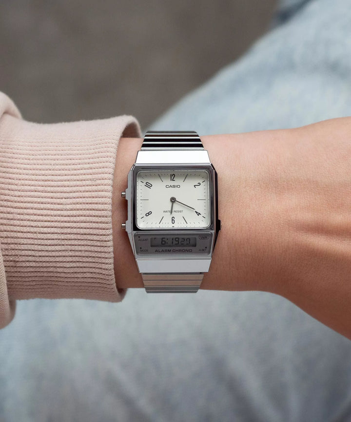 Reloj Casio Vintage AQ-800E-7A2EF Original - Diseño Retro 32mm - Casio en Perú | Jherr Jewelry