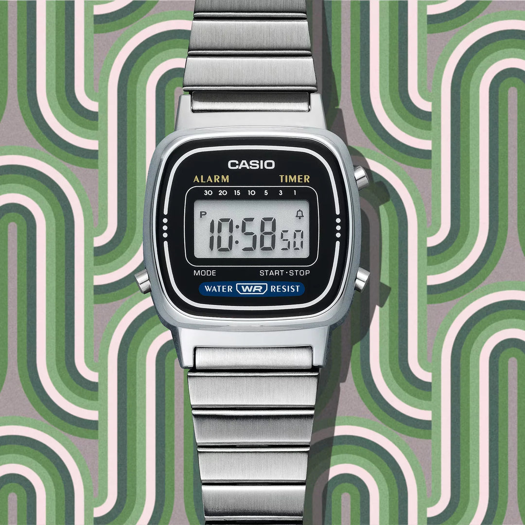 Reloj Casio LA670WA-1 Vintage Plateado Digital - Clásico Retro Atemporal con Esfera Negra