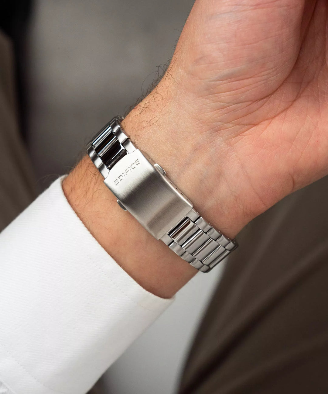 Reloj Edifice EFV-160D-3AVEF Original Esfera Verde | Azul | Blanco - Diseño Elegante