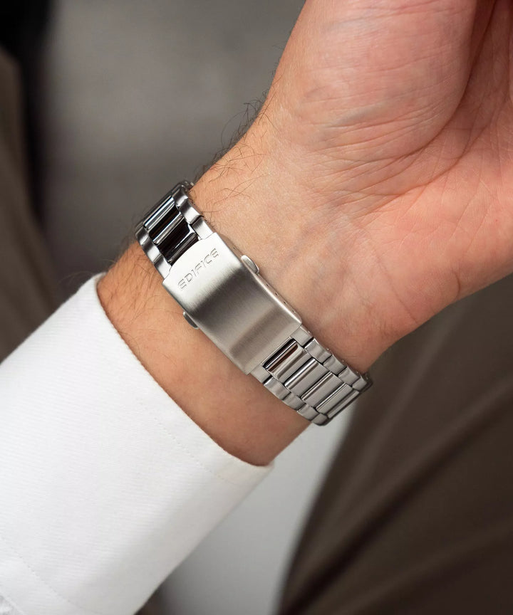 Reloj Edifice EFV-160D-3AVEF Original Esfera Verde | Azul | Blanco - Diseño Elegante