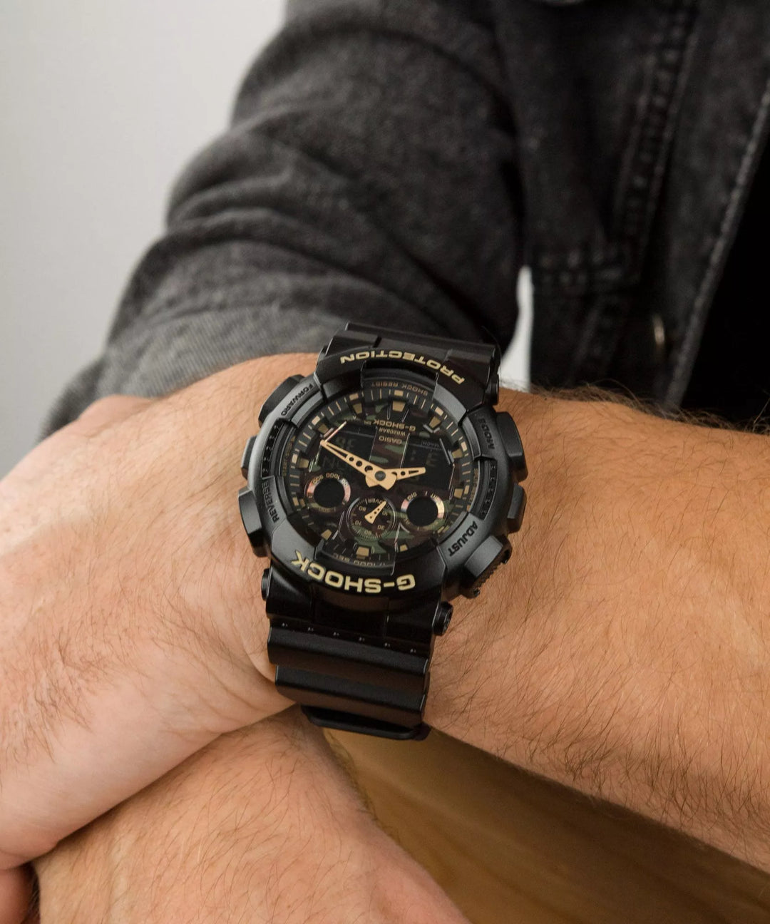 RELOJ G-SHOCK GA-100CF-1A9ER HOMBRE ANÁLOGO - NEGRO CAMUFLAJE RESINA - G-Shock en Perú | Jherr Jewelry