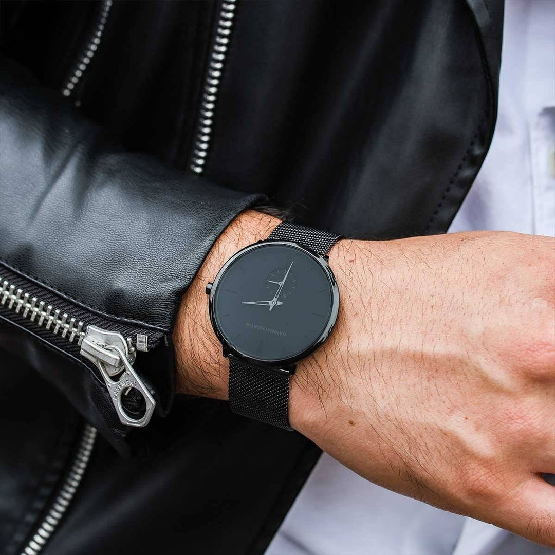 Reloj Hannah Martin Original Negro Mesh con Agujas Celestes - Diseño Minimalista 40mm - Hannah Martin en Perú | Jherr Jewelry