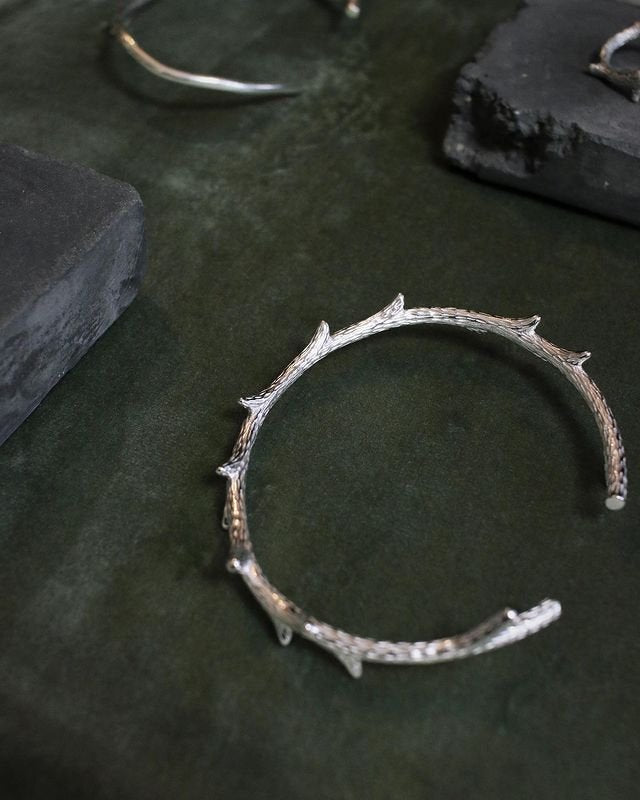 Brazalete de Plata 950 - Espinas de Jesucristo - Viccari en Perú | Jherr Jewelry