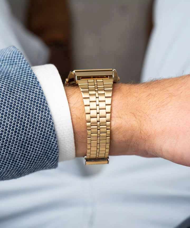 Casio A500WEGA-1EF – Reloj Digital Vintage Dorado con World Time - Casio en Perú | Jherr Jewelry