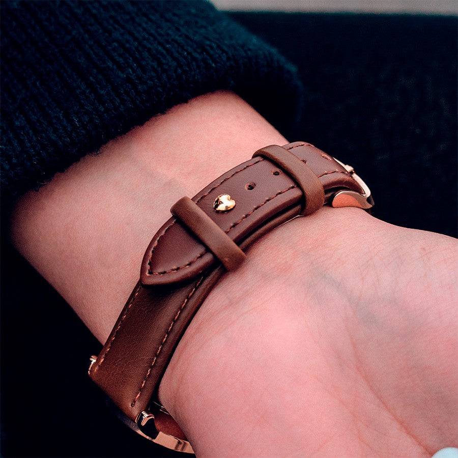 Correa Marrón – Detalle De Amor - JHERR JEWELRY en Perú | Jherr Jewelry