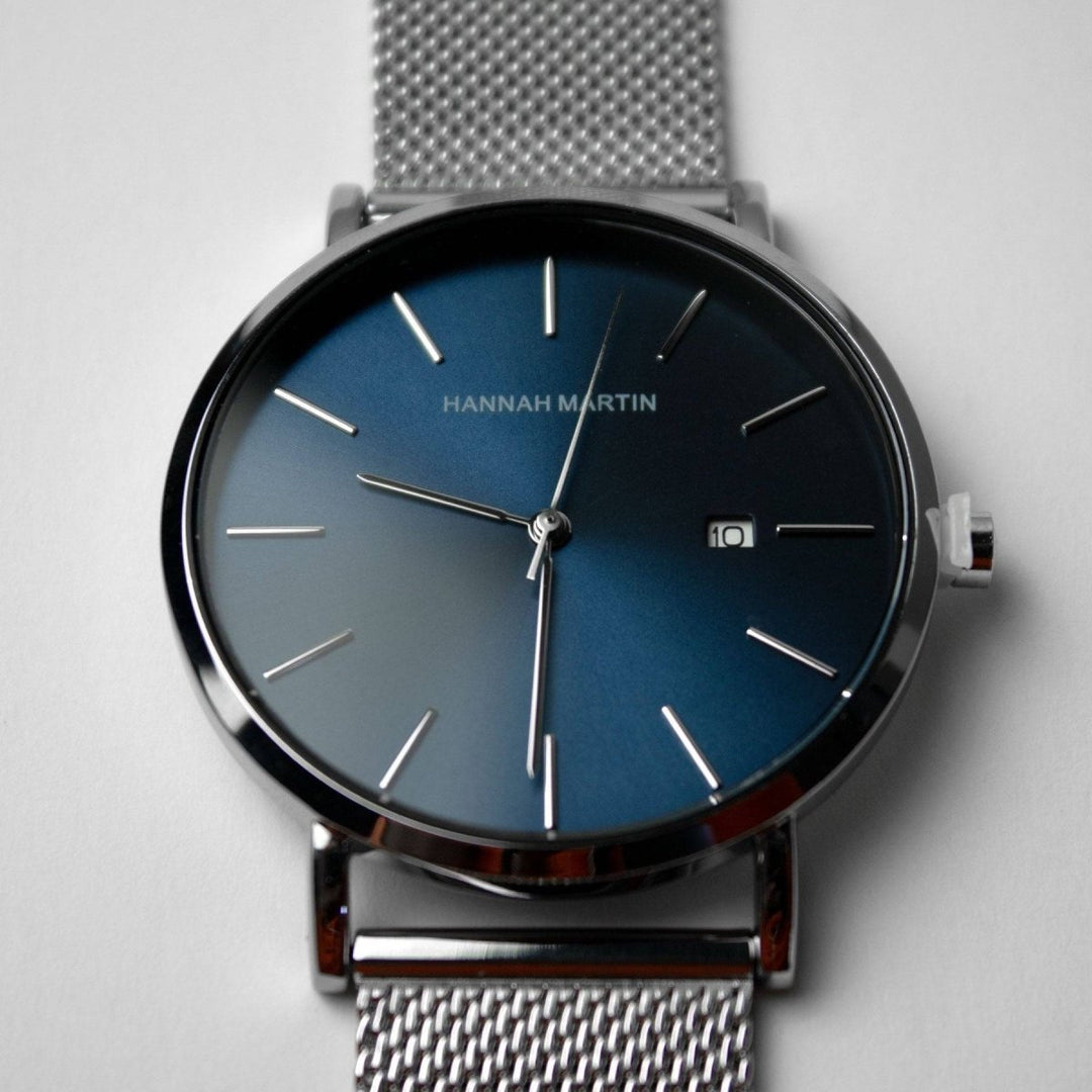 Reloj Hannah Martin Plata Esfera Azul con Mesh Plateado y Fecha - Diseño Ejecutivo 40mm - Hannah Martin en Perú | Jherr Jewelry