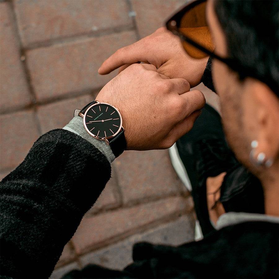 Reloj Hannah Martin CB01 Rose Gold Esfera Negra con Cuero Negro - Diseño Clásico Ejecutivo 40mm - Hannah Martin en Perú | Jherr Jewelry