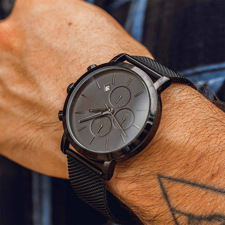 Reloj Hannah Martin Negro Original Cronógrafo con Brazalete de Acero Negro - Diseño Elegante 42mm - Hannah Martin en Perú | Jherr Jewelry